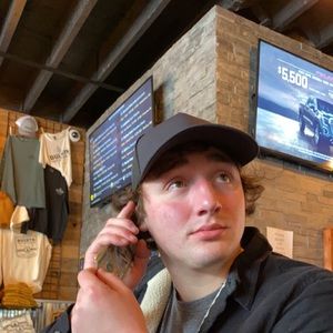 Meet your Posher, Blake